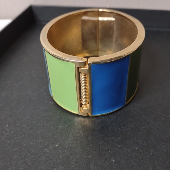 7 Inch Heavy Green, Blue, And Gold Tone Hinged Bracelet - Picture 11 of 11